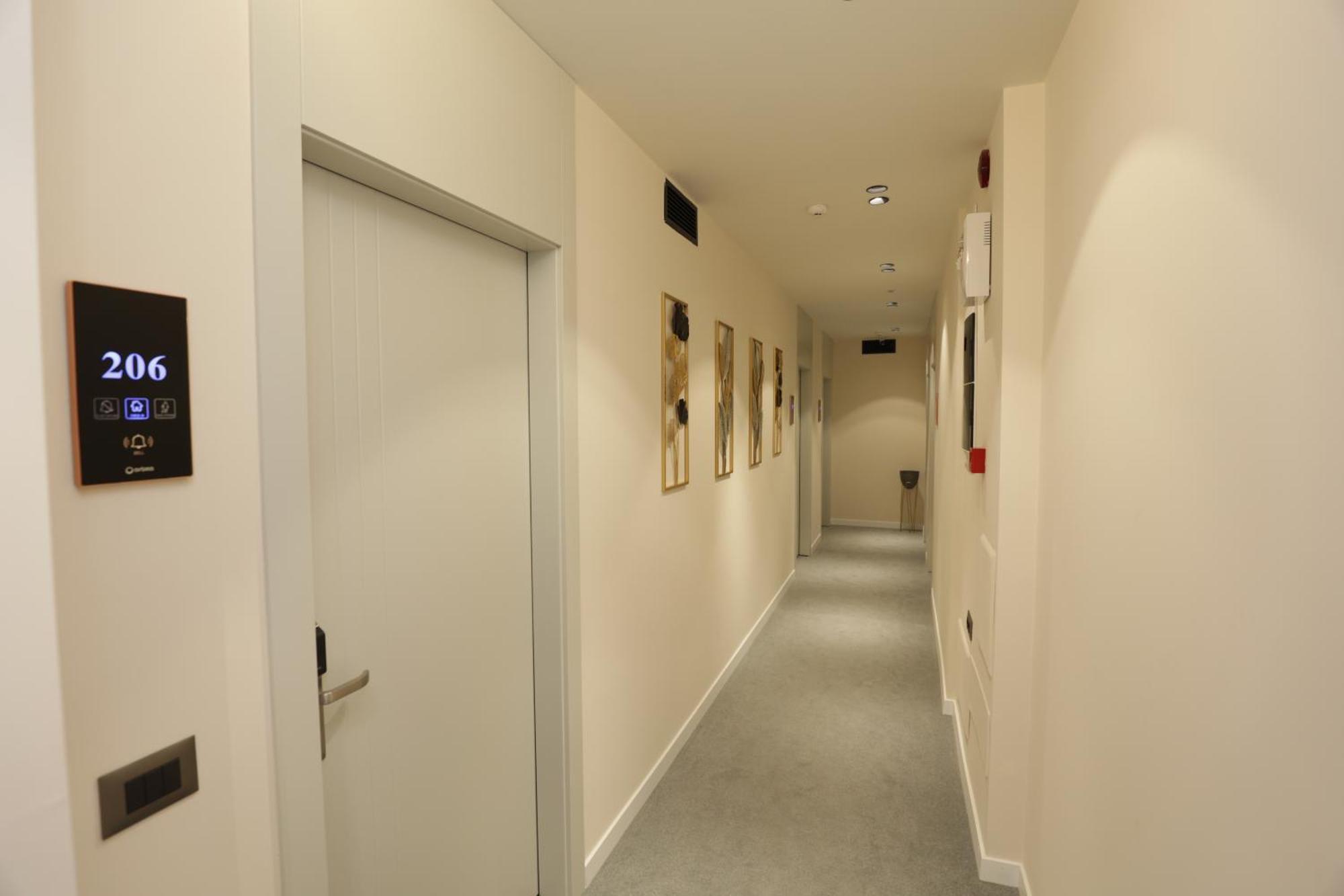 Gremmy Boutique Hotel Tiranë Eksteriør bilde